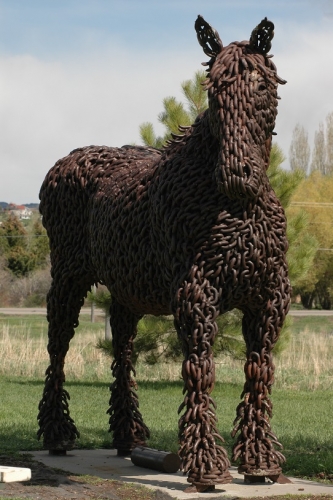 Image of the sculpture "Rusty" by Jim Dolan