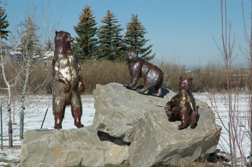 Image of "Bears on Rock" sculpture by Jim Dolan
