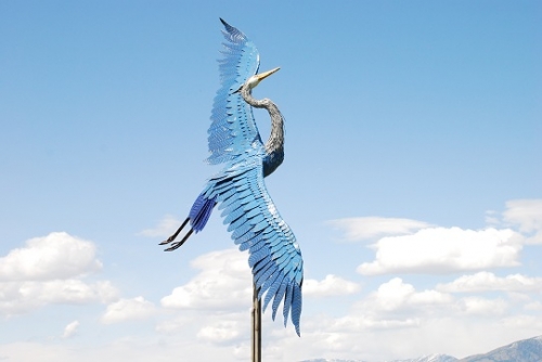Image of "Blue Heron" sculpture by Jim Dolan